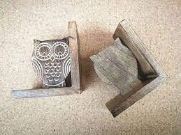 Wood Bookends / Wood / White / 6 Inch