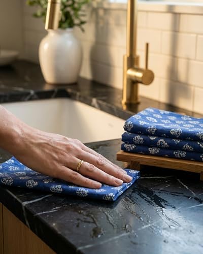 TARAN LIVING 100% Cotton Printed Cloth Napkins Reusable Fall Dinner Napkins Floral Fabric Napkins Set of 6 Machine Washable for Events, Gift, Home Decor - 18"x18" - Blue