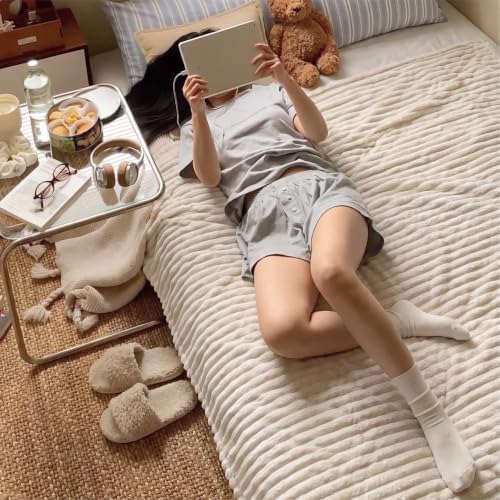 Bedsure Soft King Size Blankets for Bed Khaki 108"x90"