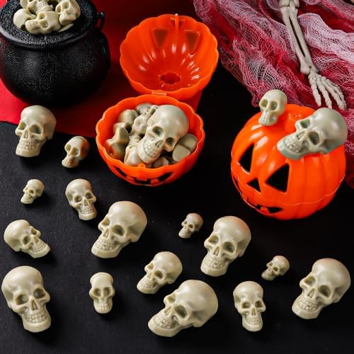 150 PCS Halloween Mini Skull Heads Plastic Skeleton Head Party Decorations