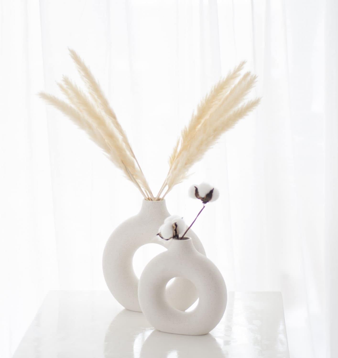 Donut Vase Hollow Ceramic Vase for Flowers Handmade Minimalist Boho ins Style Modern / Small / White