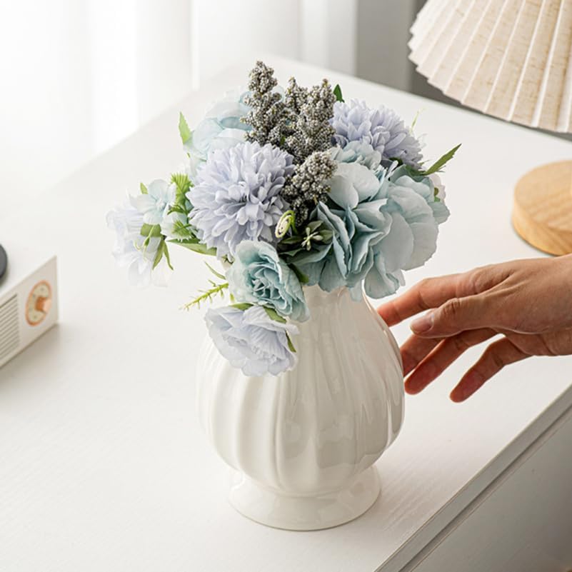 Ceramic Flower Vase Small Decorative Vase for Dried Flowers Minimalist Home / White / 6.69 Inch