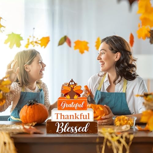Fall Wooden Table Sign,Thanksgiving Turkey Wooden Blocks Table Decor, Blessed Grateful Thankful Tabletop Signs Farmhouse,Autumn Thanksgiving Harvest Home Kitchen Shelf Decor