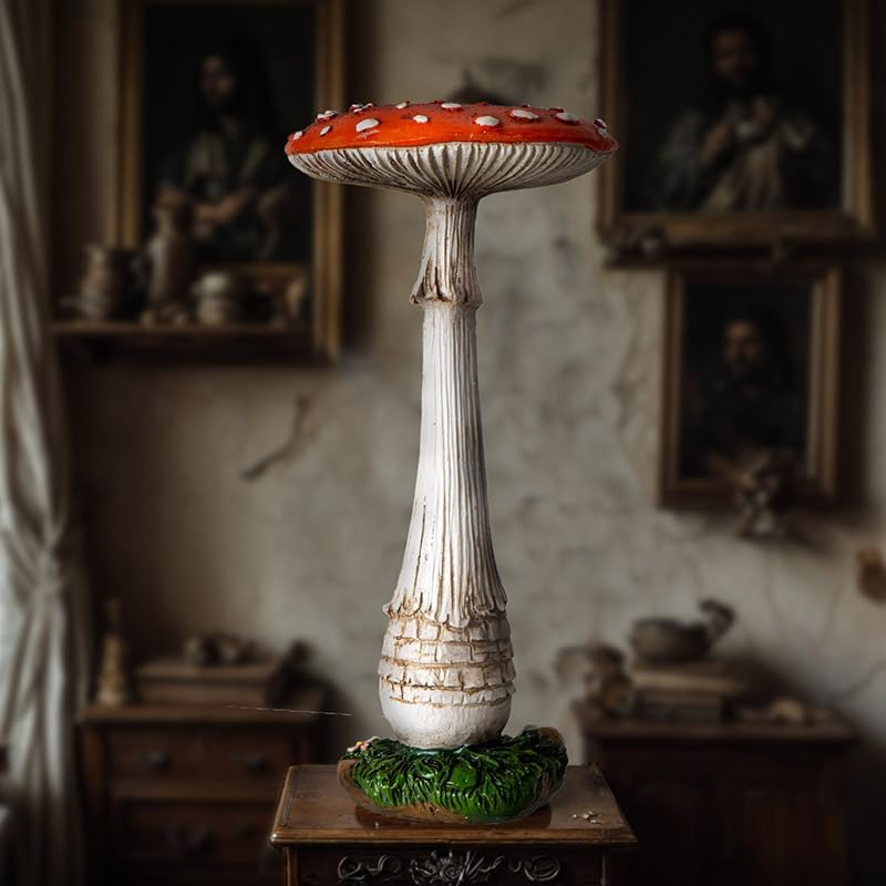 Magic Toadstool Mushroom Figurine Resin Mushroom Decor / Red/white