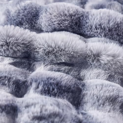 BENVWE Fluffy Faux Fur Throw Blanket for Couch - Soft, Plush, Thick, Cozy, Fuzzy Luxury Bubble Blanket for Home Living