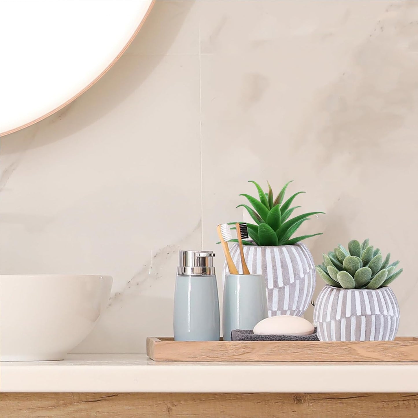 Artificial Succulent Plants in Geometric Concrete Pots Fake Aloe Echeveria String / Gray / Set of 3