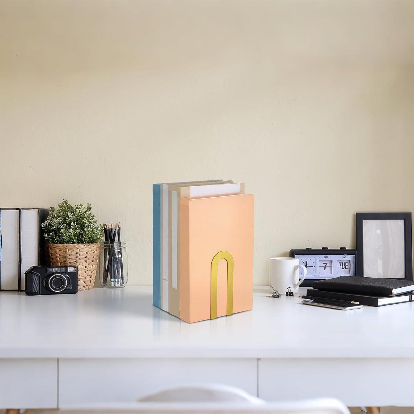 Book Ends / 5.5*3.75*2.25inch / Gold / Set of 6