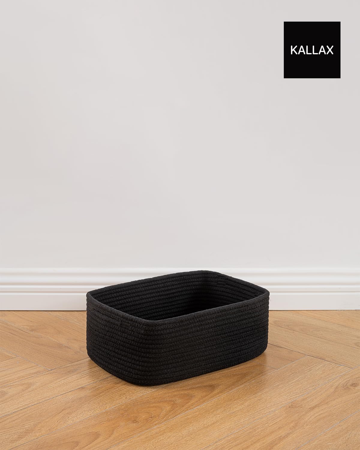 Small Woven Basket / Black / 13.5"L x 9.5"W x 5"H / 13.5 x 9.5 x 5