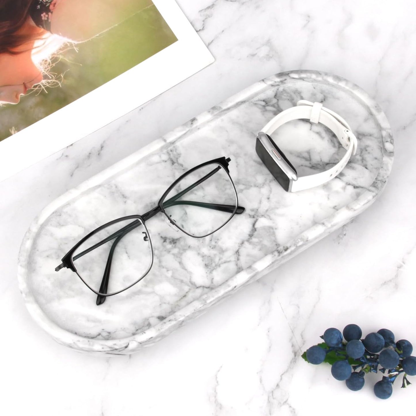 Marble Oval Bathroom Vanity Tray / White Grey with Leg