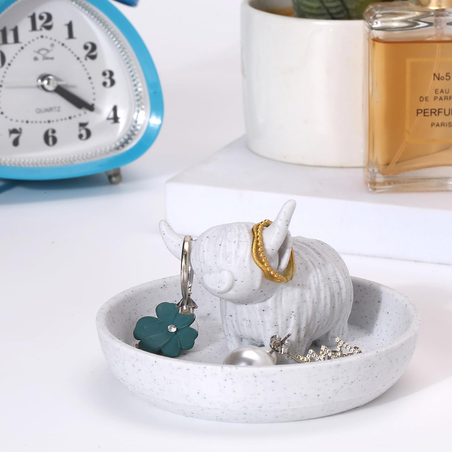 Ring Holder / 3D Printed Plastic Farmhouse & Bohemian Style Unique Women Gifts / Highland Cow