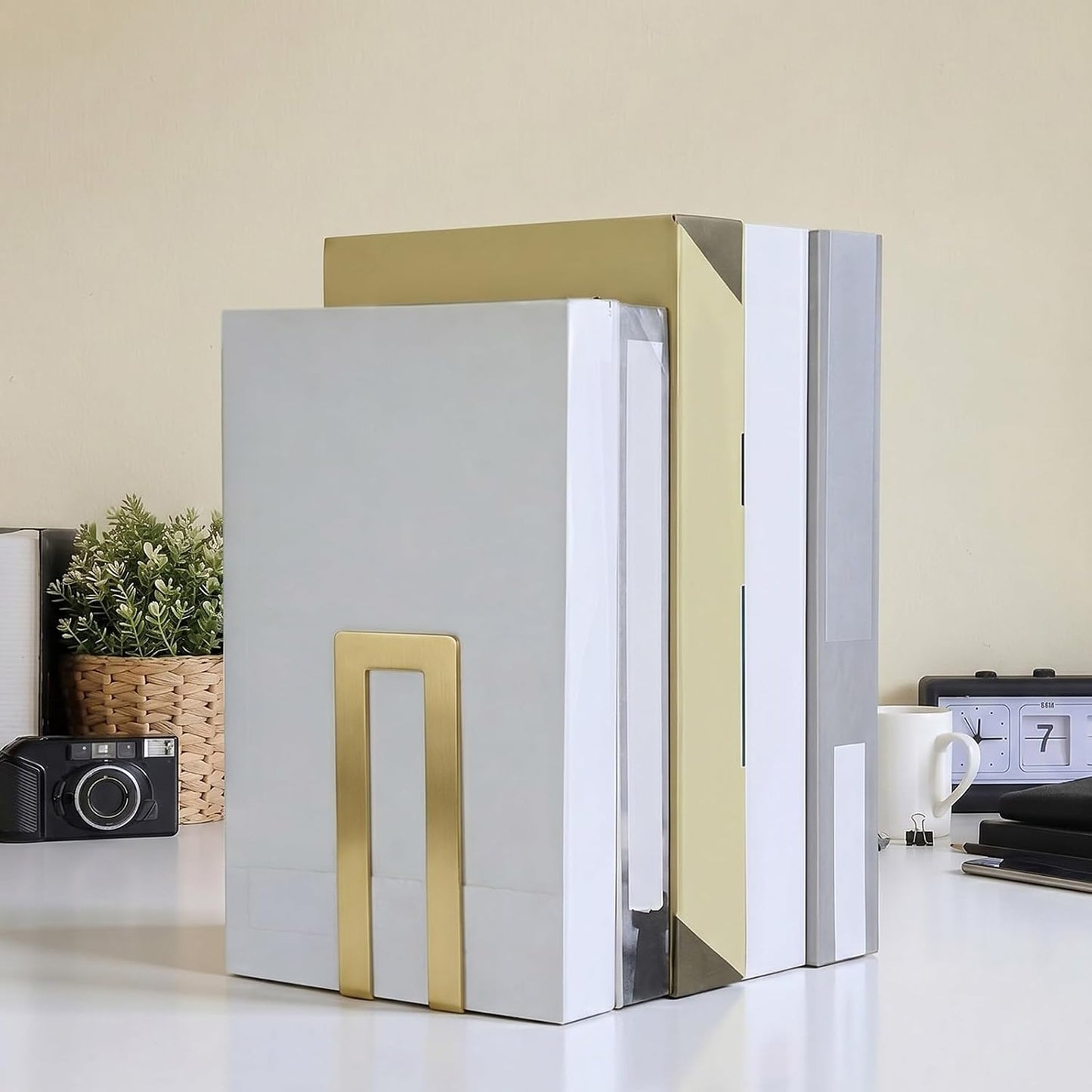Modern Metal Book Ends / Square / Gold / Set of 6