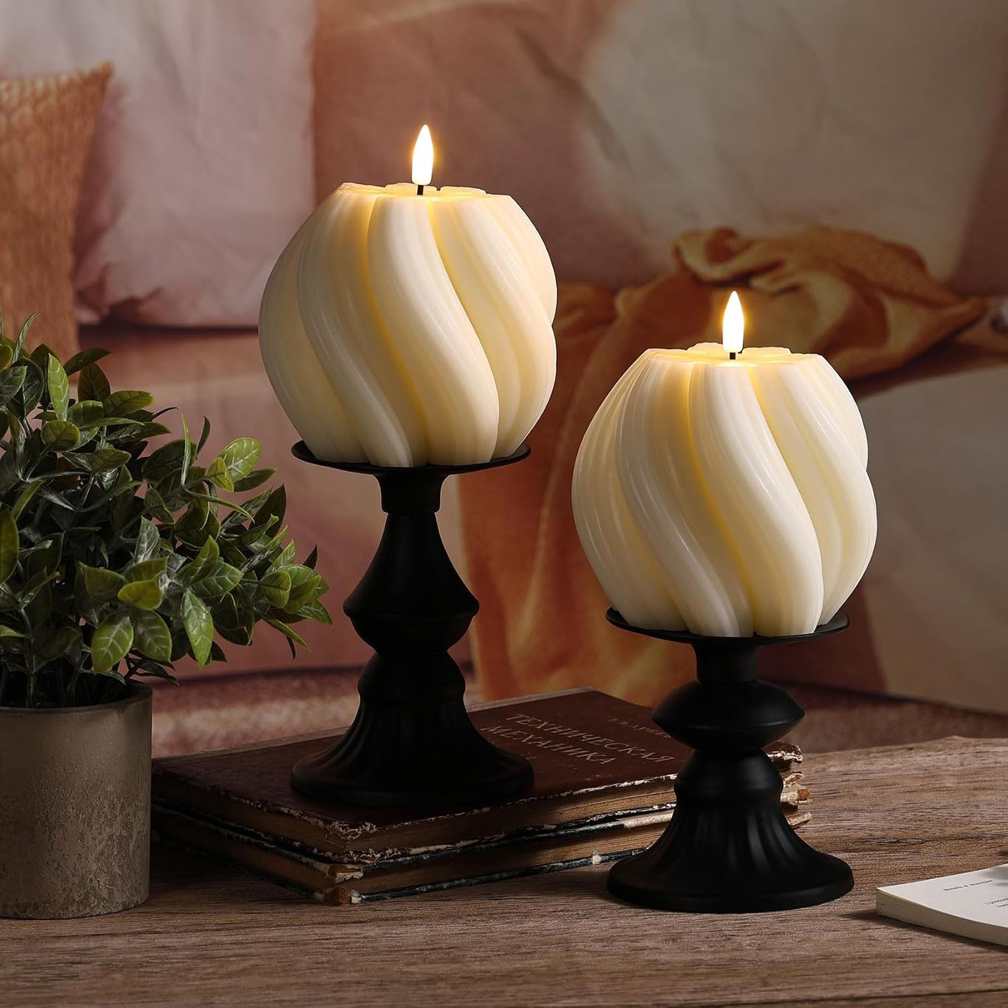 Swirl Flameless Candles / Cream White