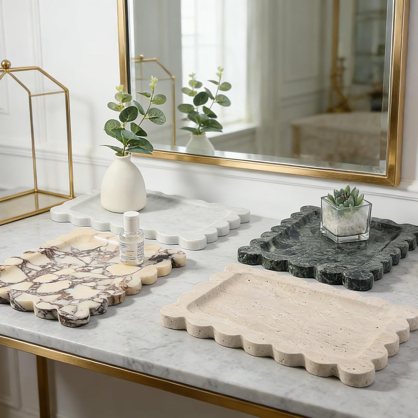 Scalloped Marble Tray / Bianco Carrara / 11 x 7.9 x 0.7 / Natural