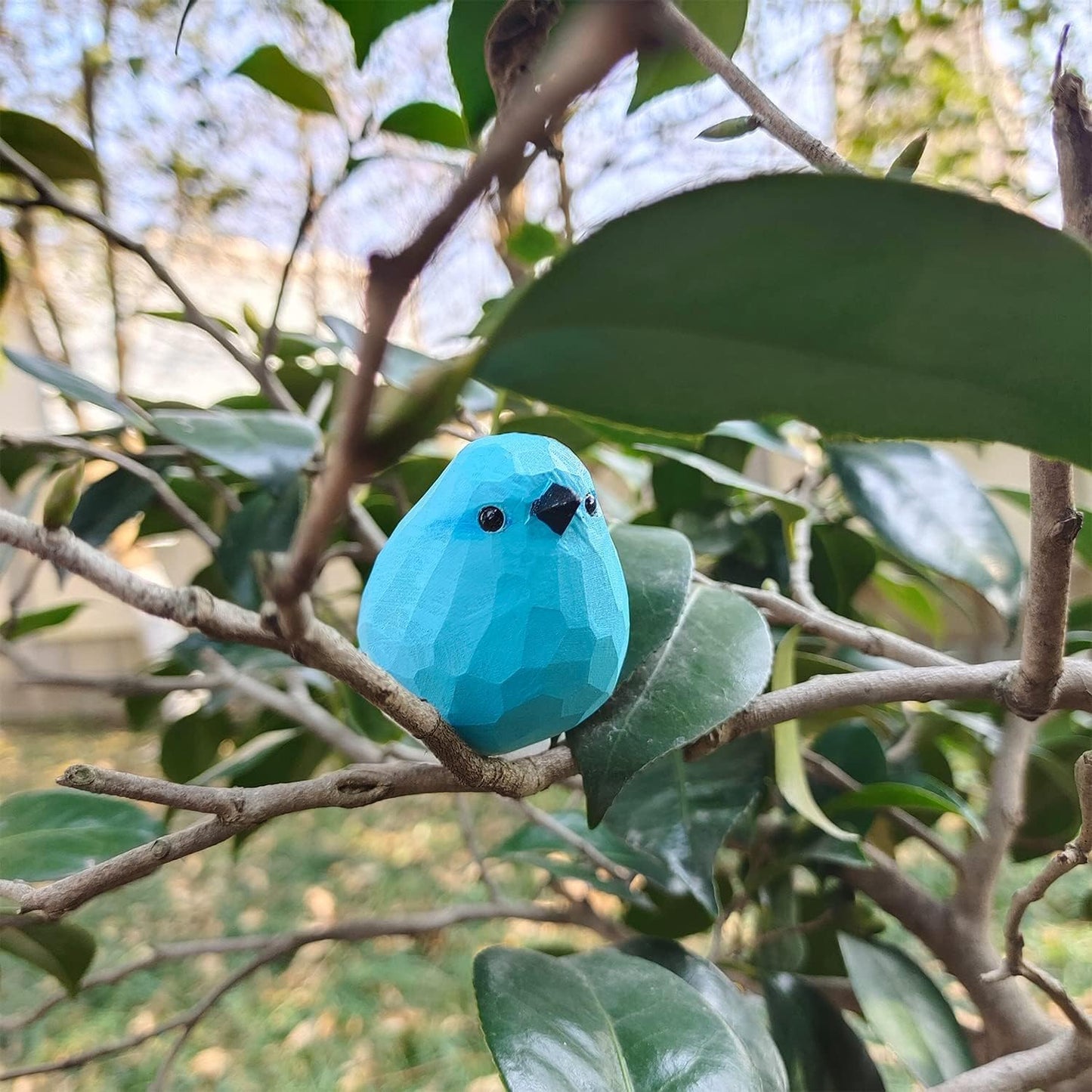 Hand carved wood bird statue / Blue Robin