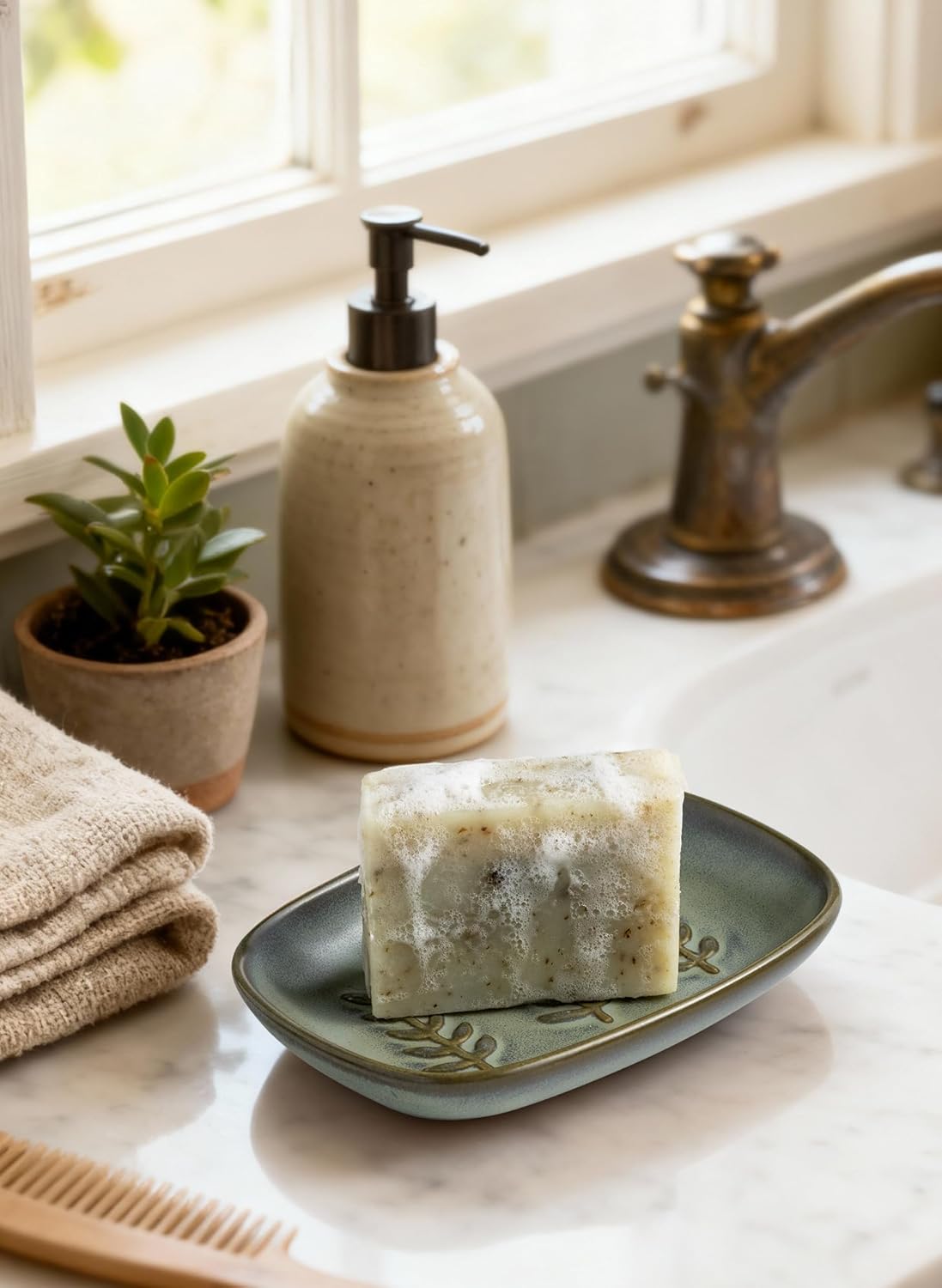 Ceramic Soap Dish Bar Soap Holder for Shower / Dark Green / Leaf Design