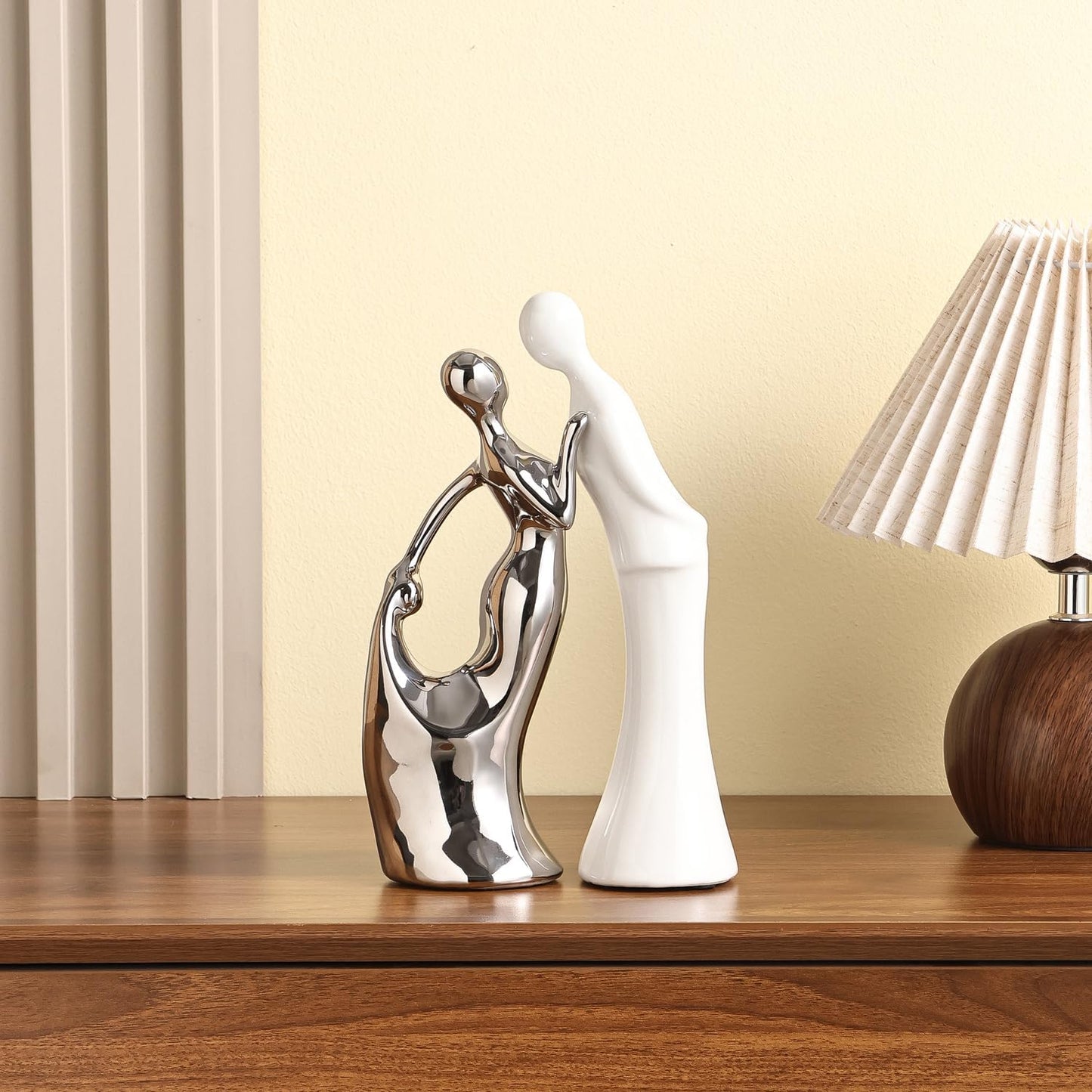 Ceramic Couple Statues Home Decor Lover Sculpture Figurine / White and Silver