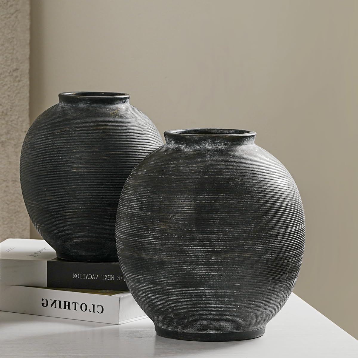 Farmhouse Table Vase / 10.8"-oval / Deep Charcoal Black-10.8
