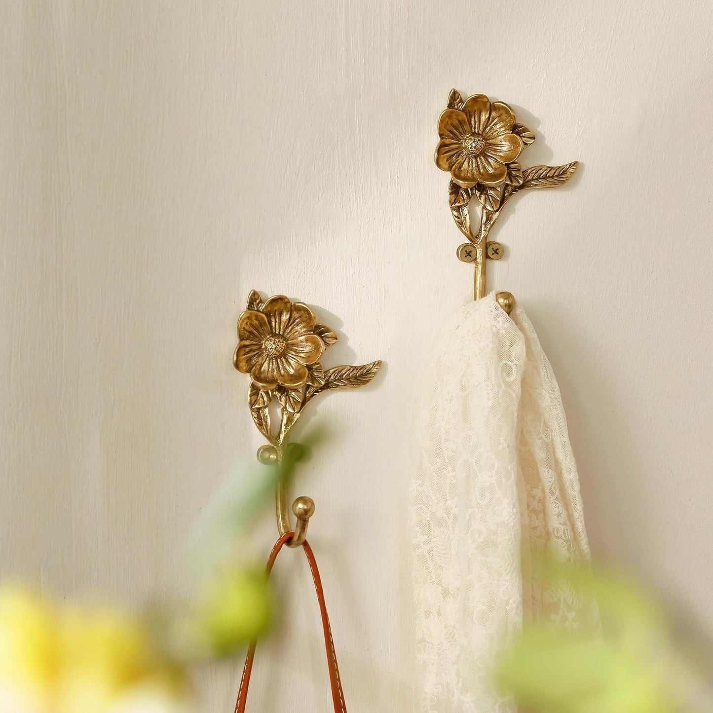 Golden Flower Metal Hooks / Set of 2