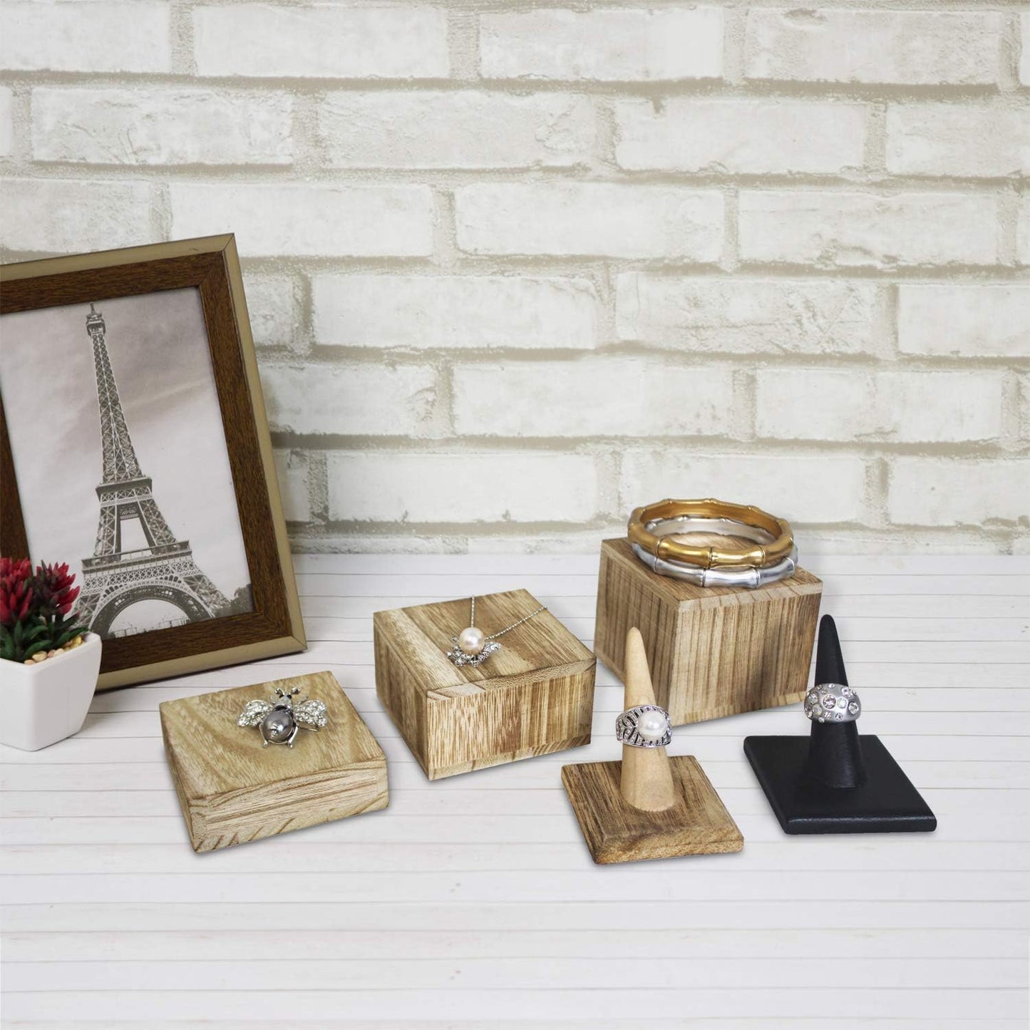 Wood Display Stand / Oak