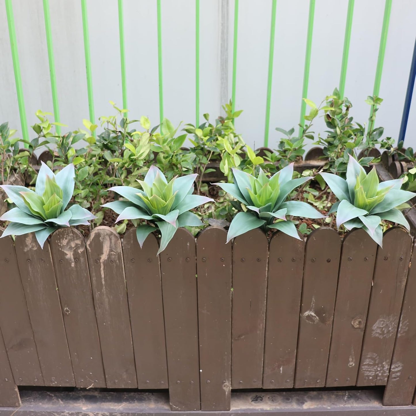 Large Agave Plants Artificial Succulents Fake Succulents Unpotted for Family Office Decor / Set of 2