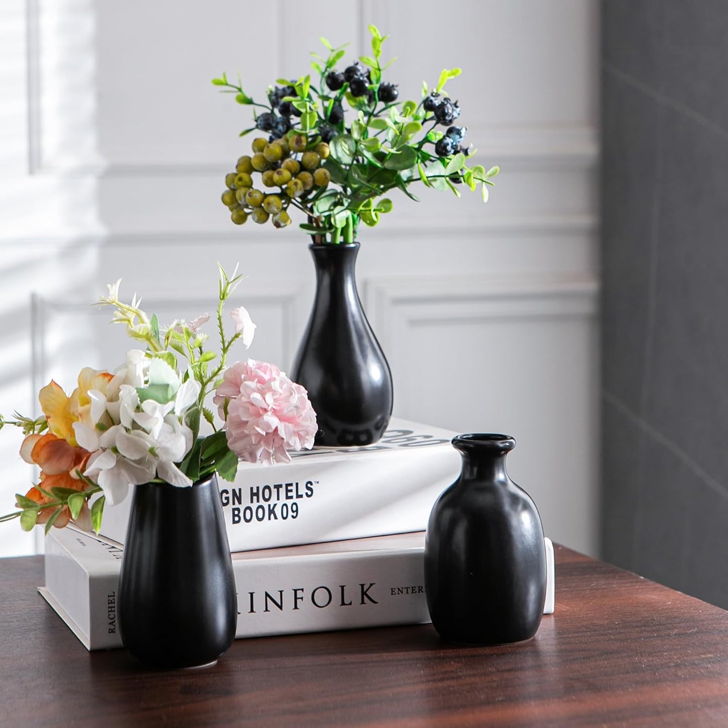 Elegant mini ceramic vases / Black / Set of 12