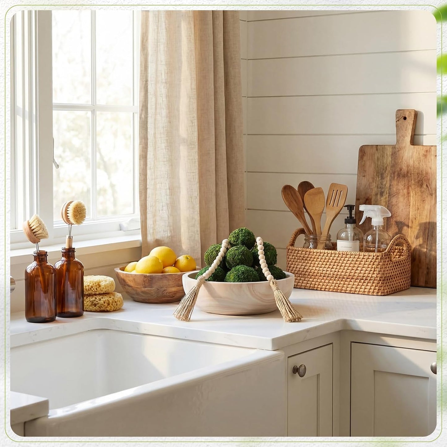 Farmhouse Table Decoration Set / White / Set of 14