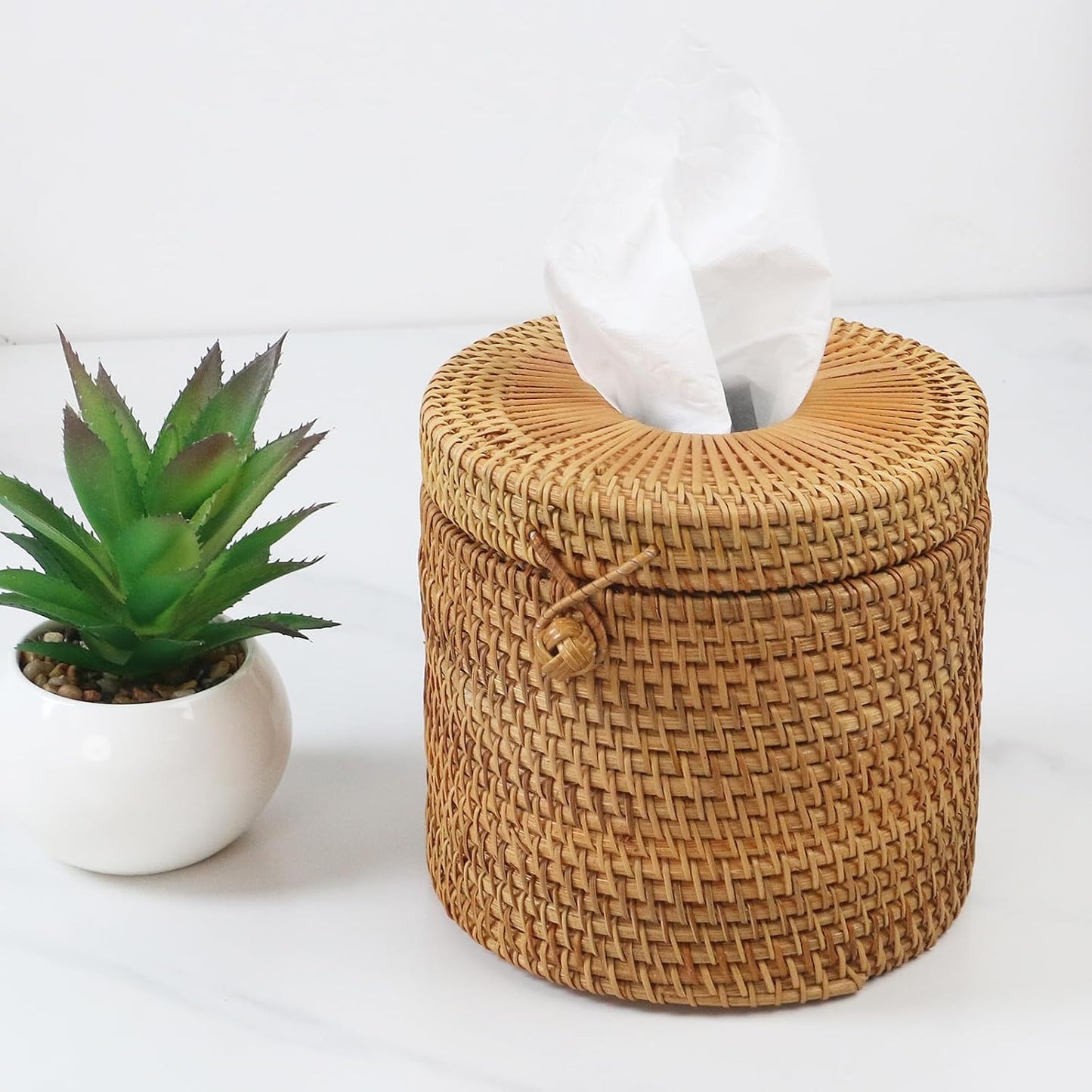 Rattan Round Tissue Box Cover Tissue Box Holder Decorative Woven Facial Tissue Holder / Style 1