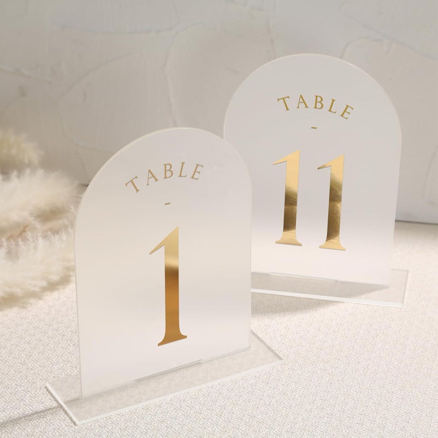 UNIQOOO Frosted Arch Wedding Table Numbers 1-20, Gold Foil Printed 5x7 Acrylic Display Signs and Holders, Pack of 20