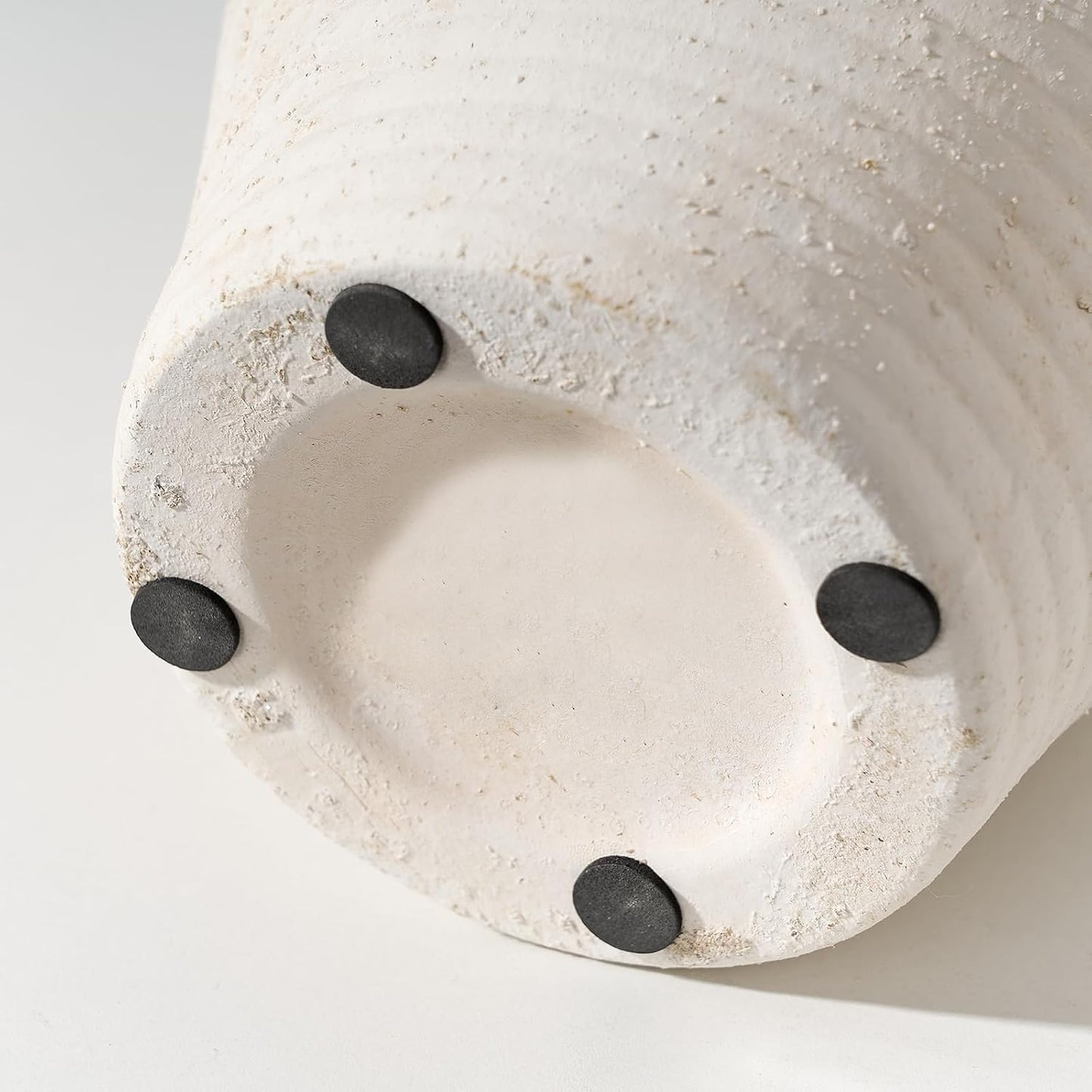 Ceramic Rustic Farmhouse Vase / Off-white / 9.2 Inch