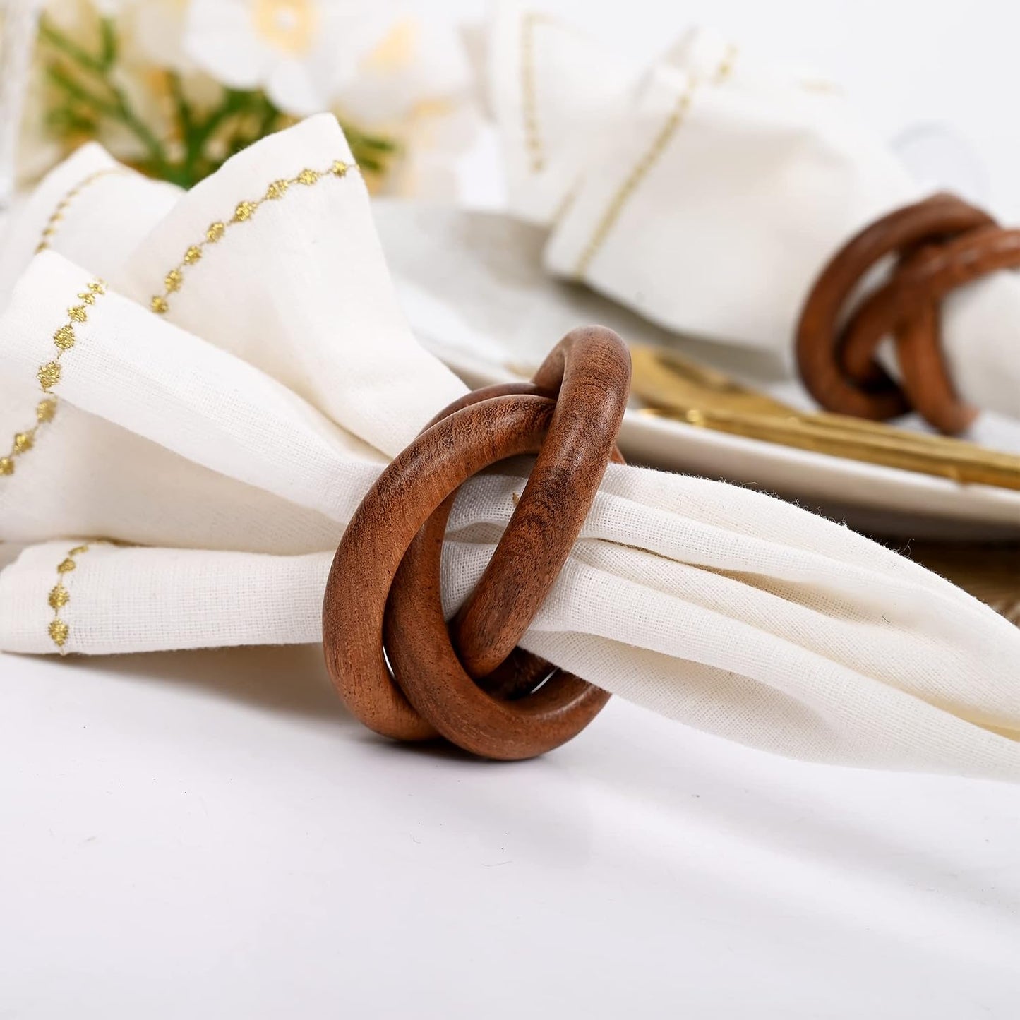 Alpha Living Home Mango Wood Napkin Rings, Set of 12, Brown | Solid mango wood, handcrafted, natural grain, 4x4x2.5 in