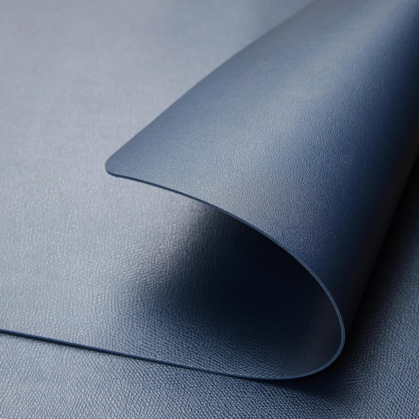 DOLOPL Navy Blue Placemats Set of 6, Wipeable Faux Leather Place Mats | Leather-look, Easy Clean,Washable, Heat