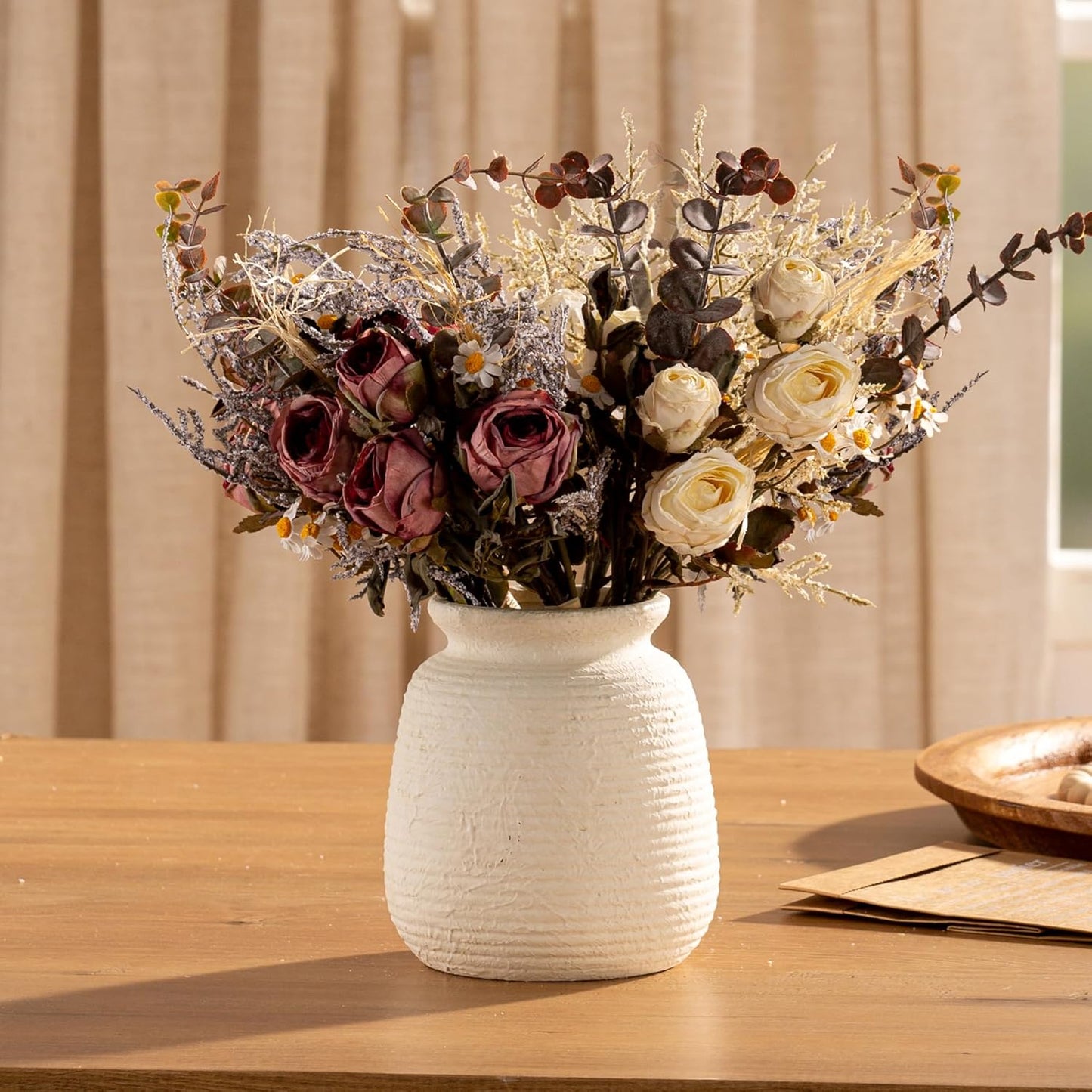 Ceramic Flower Vase / 6" - W