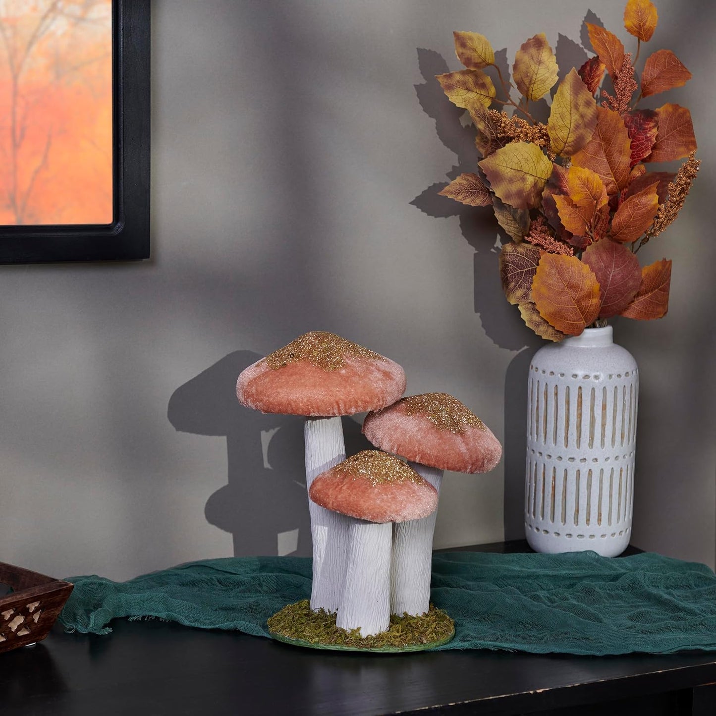 foam mushrooms uniquely detailed/velvet glitter accents/natural foliage / Pink