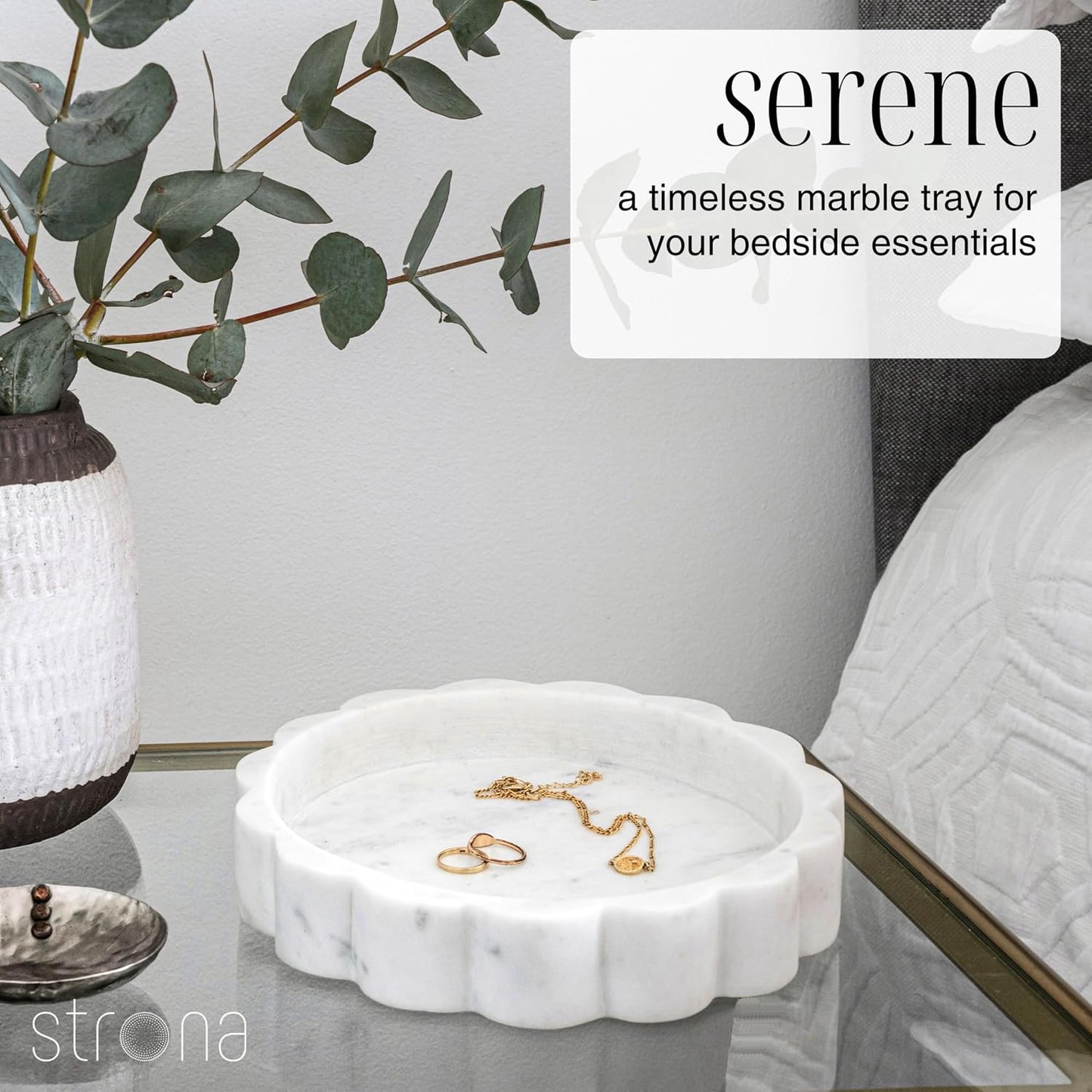 Scalloped Marble Tray / White
