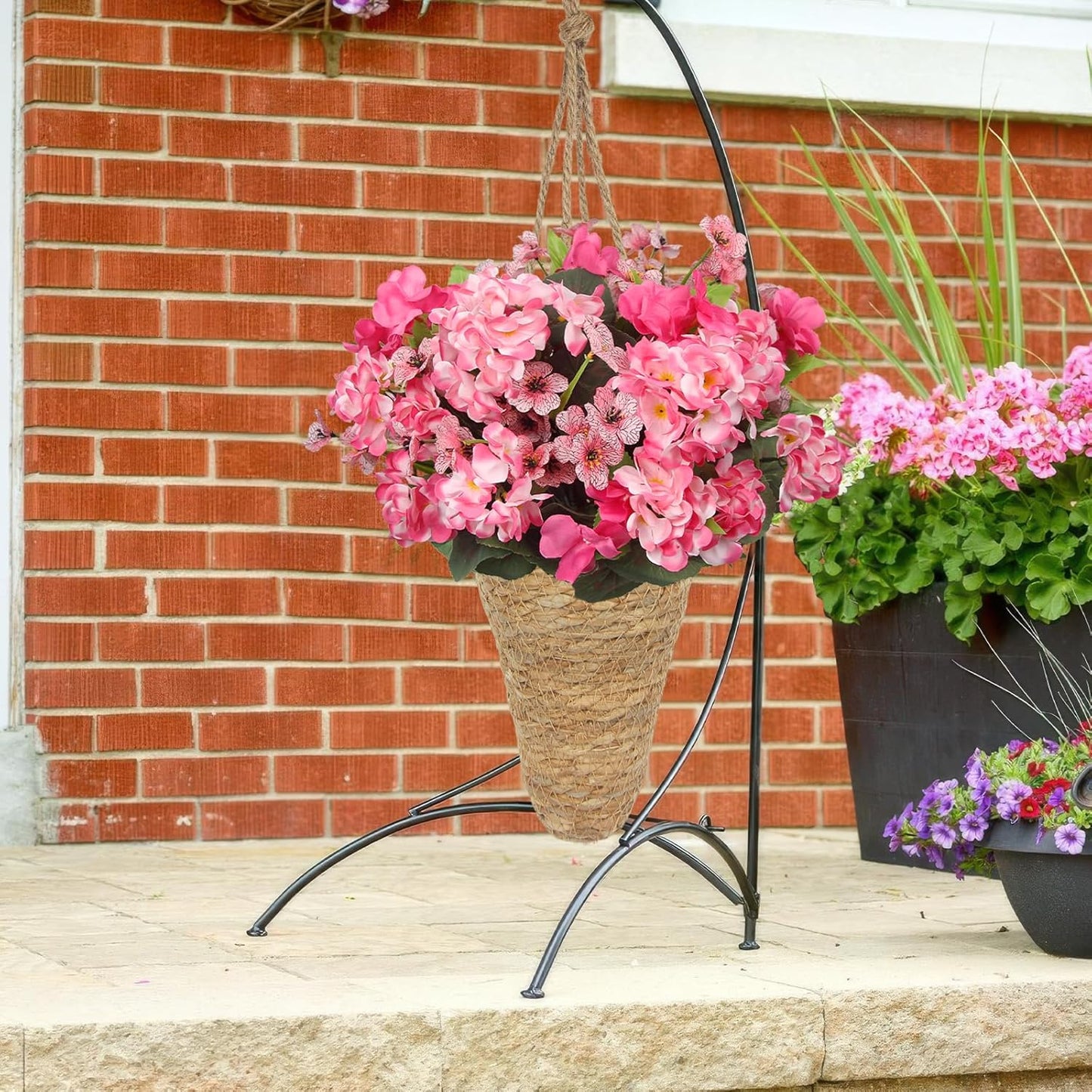 Hanging Basket / Hemp Rope Handmade Wall Planter / Set of 2