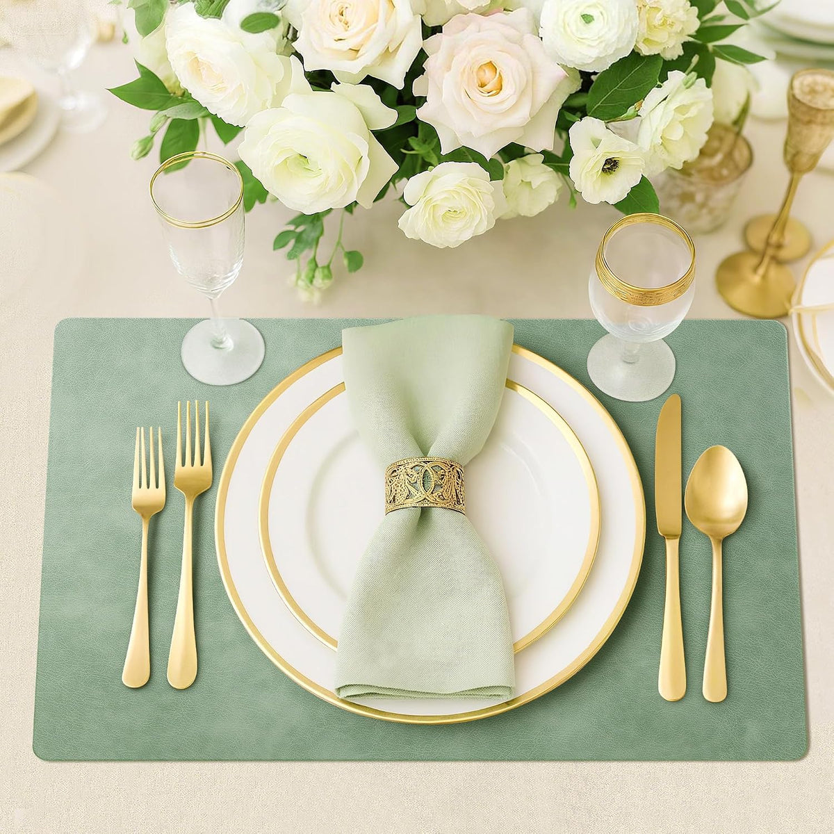 Roxifina Faux Leather Placemats Set of 8 - Vinyl Placemats Wipeable Waterproof Oil-Proof PU Place Mats Heat Resistant