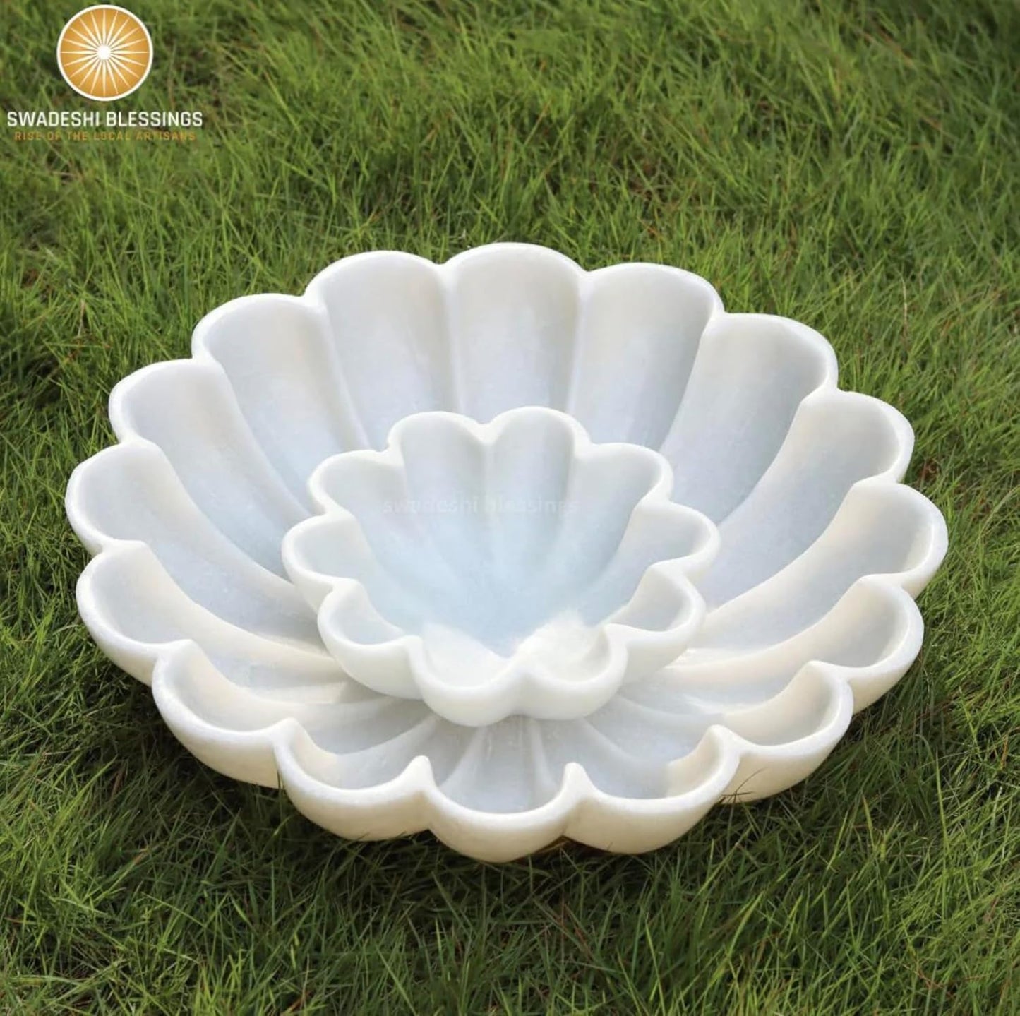 Ruffle Scalloped Fluted Key/Fruit Ring Dish / 6 Inches / White