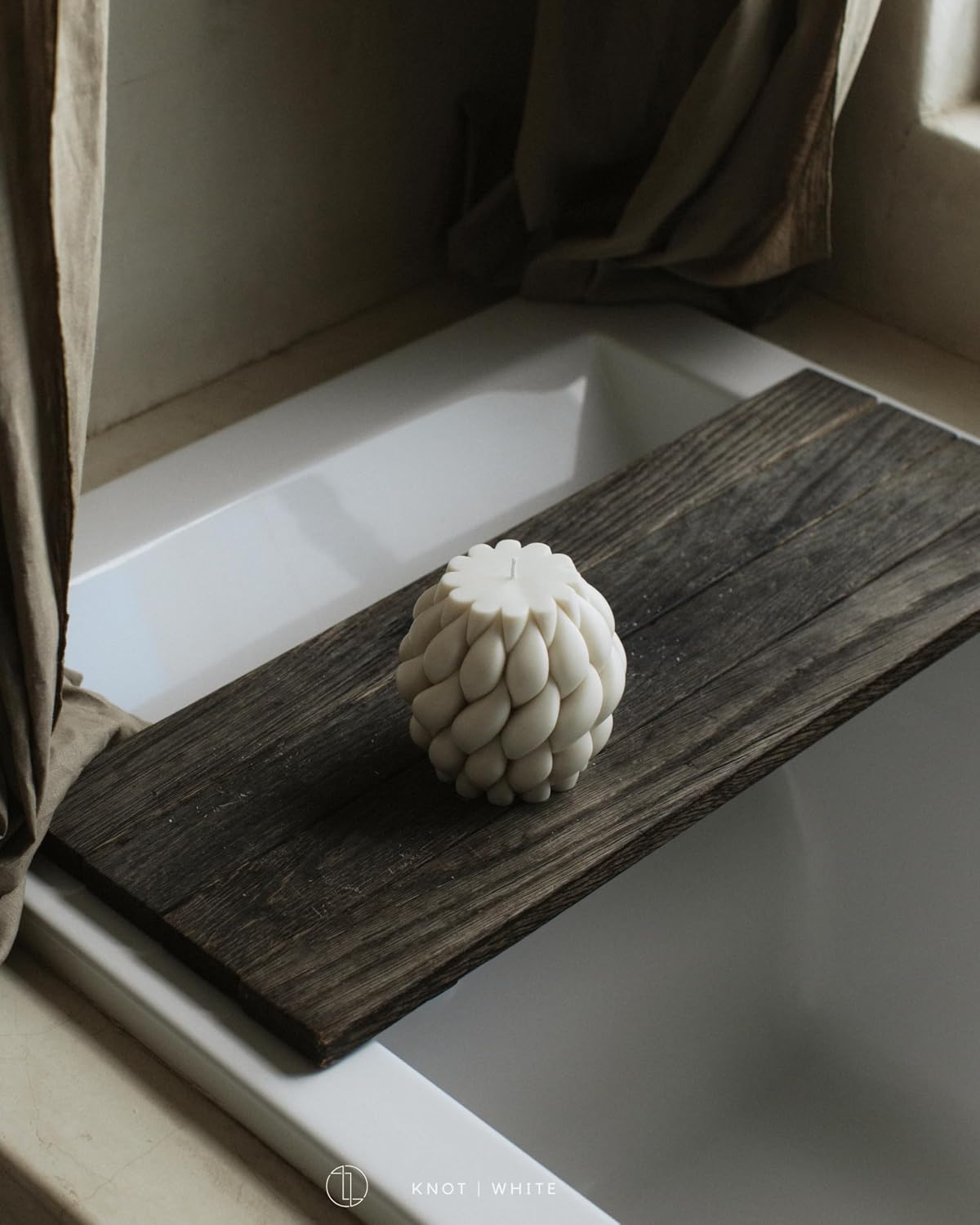 LAWA Knot Ball Candle / White