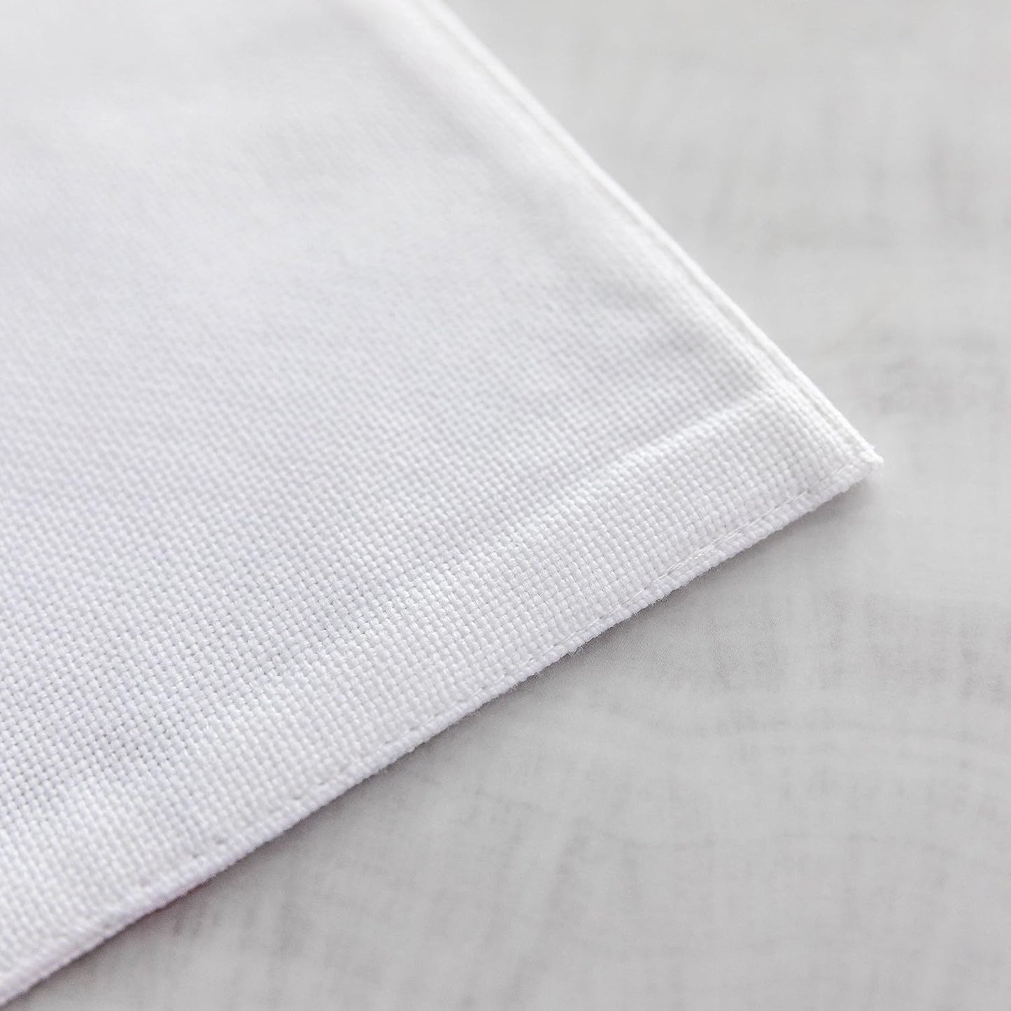 Home Brilliant White Placemats Set of 6 Heat Resistant Dining Table Place Mats for Kitchen Table for Wedding Party