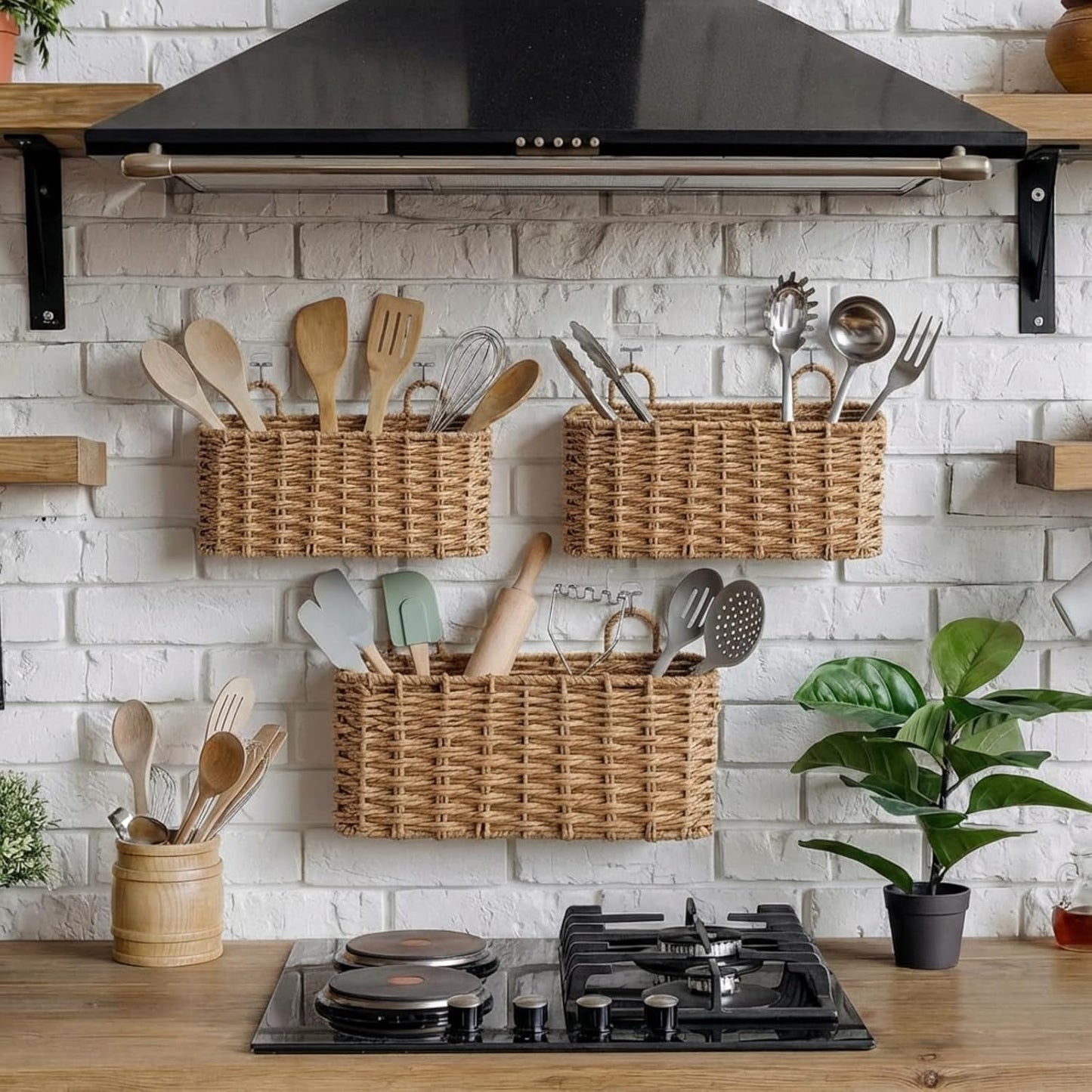 3 Piece Wall Hanging Baskets for Organizing Woven Baskets Sets Boho Style / Natural Tan / Rectangle