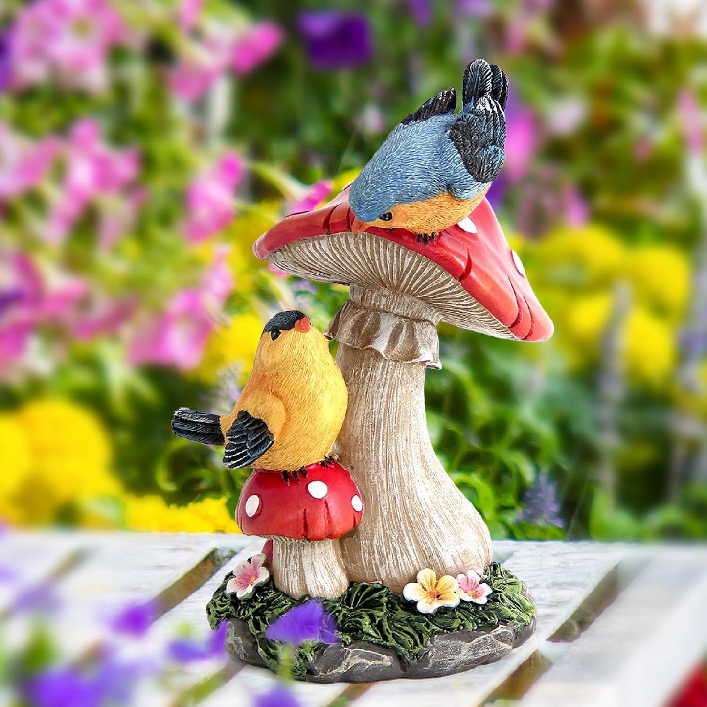 Bird Garden Statue / Red