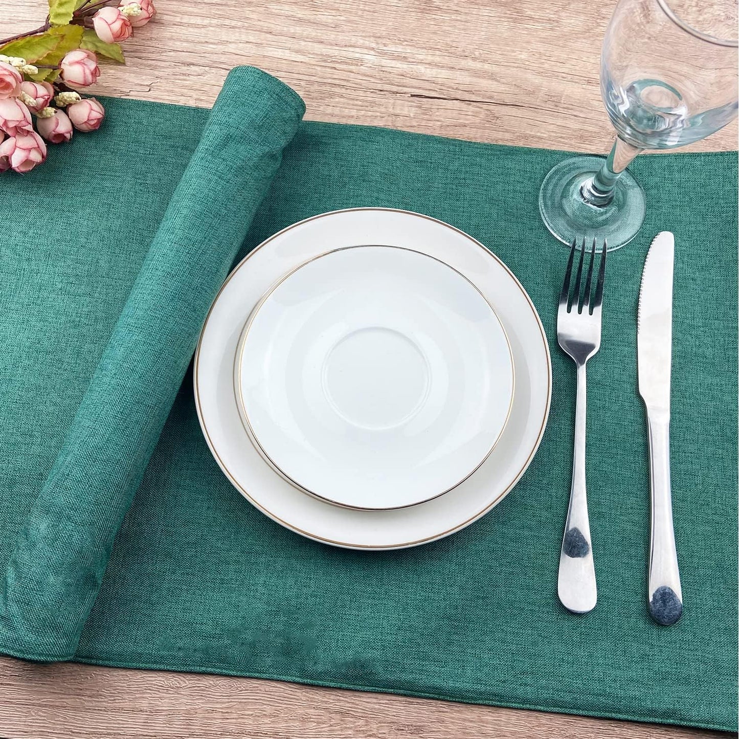 Weabetfu Cloth Placemats Set of 6 Heat Resistant Dining Table Placemats | Cotton Linen Machine Washable Kitchen Table