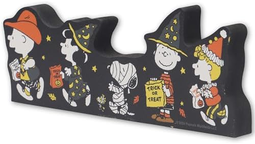 Open Road Brands Peanuts Gang in Costume Trick or Treat Shelf Sitter Decor