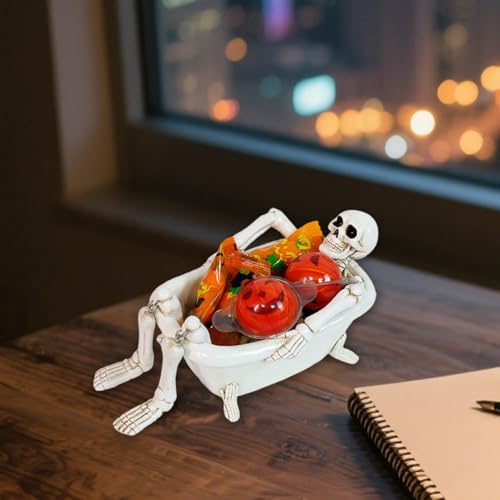 Creative Skull Bathtub Planter - Halloween Decor for Gardens, Unique Ghost Head Statue Pot