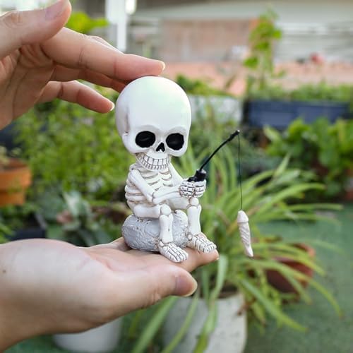 Fishing Skeleton Statue with Rotating Head Funny Halloween Decor, 3.8 Inch Cute Sitting Skull Figurine Resin Sculpture for Outdoor Garden Yard Lawn Pond Pool Ornaments