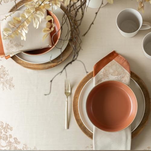 Benson Mills Fall Countryside Tablecloth (Maple 52" x 70" Rectangular)