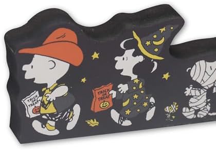 Open Road Brands Peanuts Gang in Costume Trick or Treat Shelf Sitter Decor