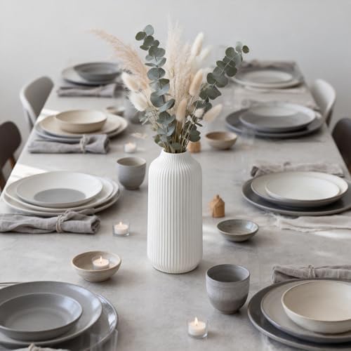 Ceramic Vase in Nordic Style / White / Single Medium / 8 Inch