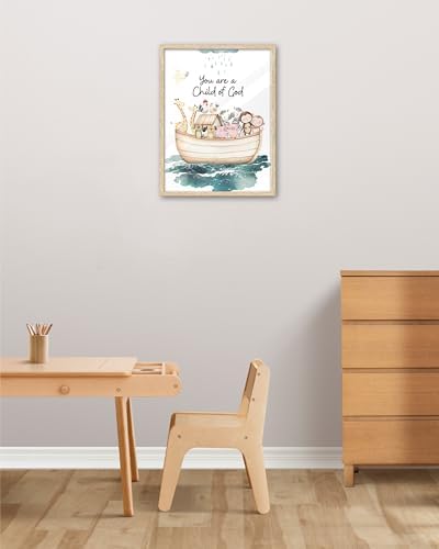 KensTro 12x16 Oak Framed Noah's Ark Child of God Wall Art
