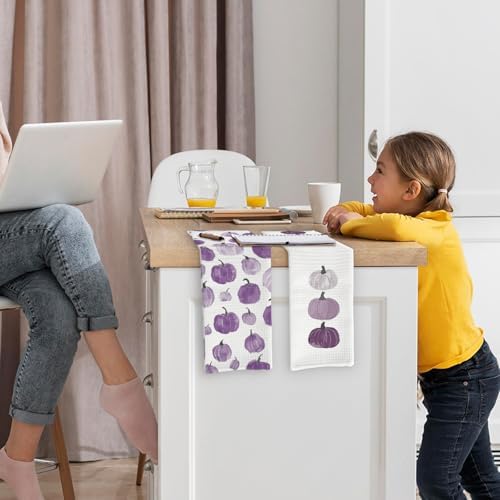 Purple Fall Pumpkin Decor Kitchen Towels and Dishcloths Set of 2, Purple Farmhouse Pumpkins Fall Decor Decorative Hand Tea Towel for Dorm Bathroom Living Room, Autumn Dish Towels, 16×24 Inch
